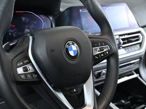 Used 2019 BMW 330i xDrive Sedan w/ Driving Assistance Package image 13
