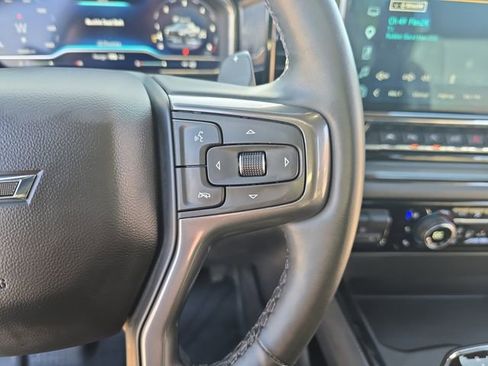 Used 2025 Chevrolet Silverado 1500 ZR2 w/ Technology Package image 18
