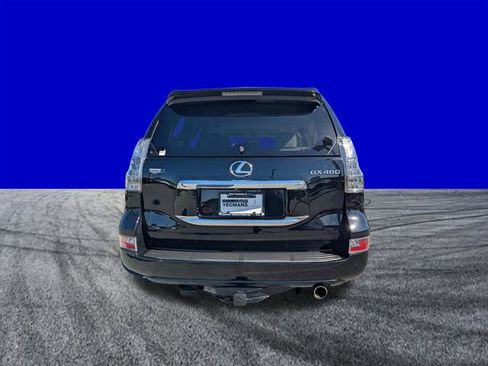 Used 2018 Lexus GX 460 Premium w/ Premium Package image 4