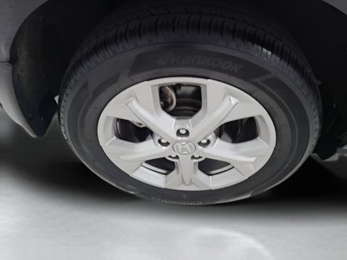 Used 2025 Honda HR-V LX image 9