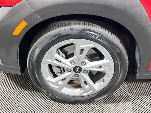 Used 2022 Hyundai Kona SEL w/ Convenience Package image 26