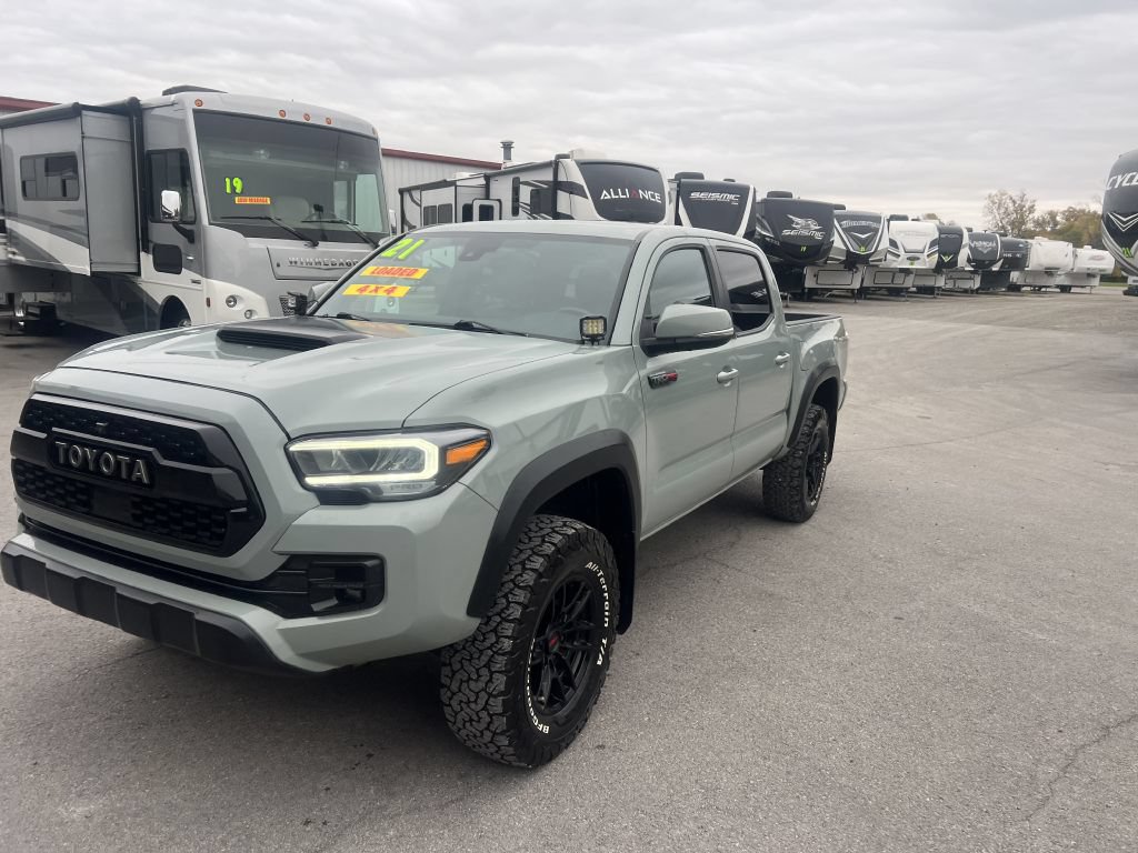 Used 2021 Toyota Tacoma TRD Pro AWD/4WD image 7