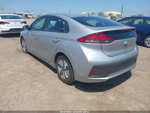 Used 2020 Hyundai Ioniq Blue FWD image 3