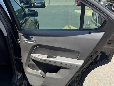 Used 2017 Chevrolet Equinox LS w/ LPO, Protection Package FWD image 7