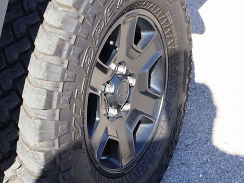 Used 2022 Jeep Gladiator Mojave w/ LED Lighting Group image 39