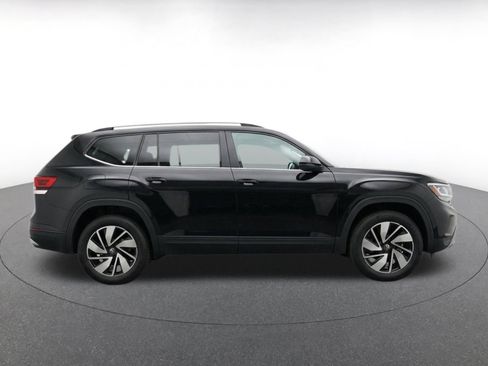 Used 2026 Volkswagen Atlas SE FWD image 10