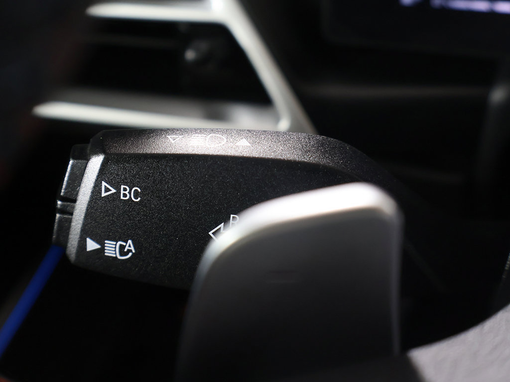Used 2026 BMW M340i xDrive AWD/4WD image 40