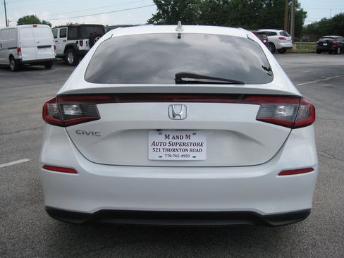 Used 2022 Honda Civic EX-L image 6