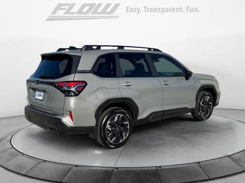 Used 2025 Subaru Forester Limited w/ Protection Package image 9