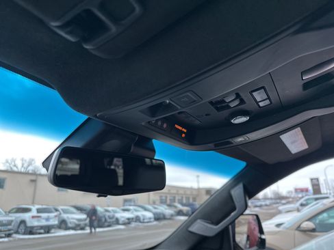 Used 2020 Cadillac Escalade ESV Platinum image 71