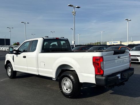 Used 2021 Ford F250 XL w/ Power Equipment Group RWD image 5