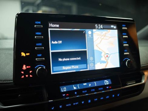 Used 2023 Toyota Sienna Limited AWD/4WD image 20