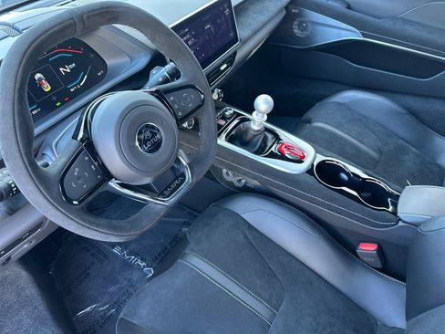 Used 2025 Lotus Emira RWD image 10