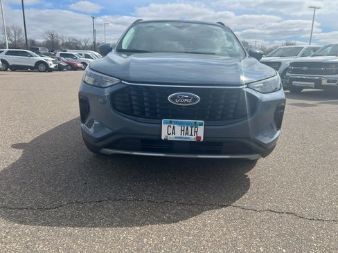 Used 2023 Ford Escape Active w/ Tech Pack #2 image 2