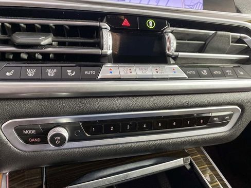 Used 2019 BMW X5 xDrive40i AWD/4WD image 25
