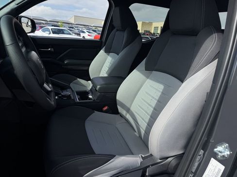 Used 2026 Toyota Tacoma TRD Sport image 26