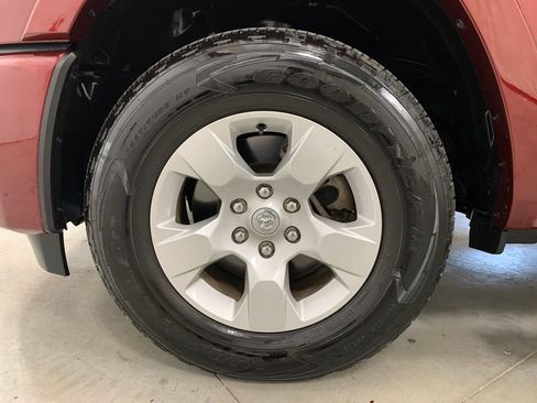 Used 2025 RAM 1500 Big Horn AWD/4WD image 2