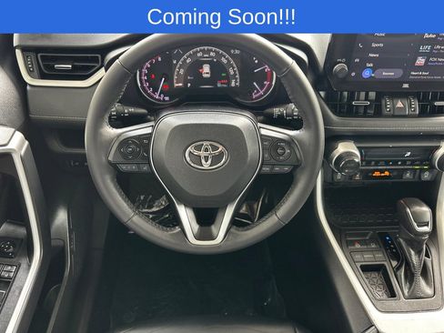 Used 2023 Toyota RAV4 XLE Premium FWD image 15