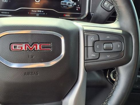 Used 2025 GMC Sierra 1500 SLT AWD/4WD image 7