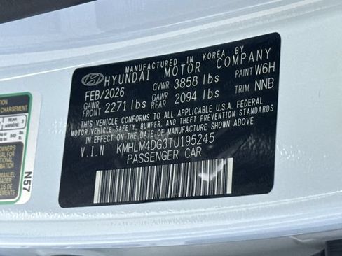 New 2026 Hyundai Elantra Sport FWD image 34