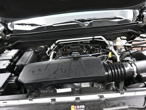 Used 2026 Chevrolet Colorado W/T image 30