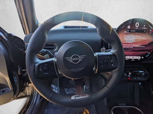 Used 2025 MINI Cooper S image 19