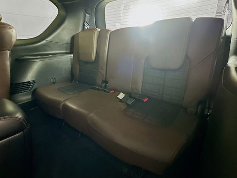 Used 2019 Nissan Armada Platinum w/ Captain's Chairs Package image 31