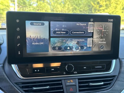 New 2025 Nissan Altima 2.5 SV w/ SV Premium Package image 6