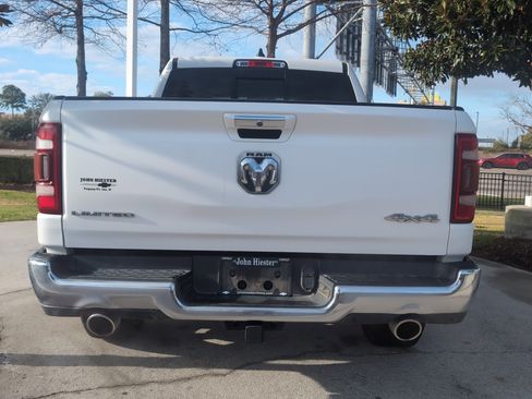 Used 2019 RAM 1500 Limited image 9