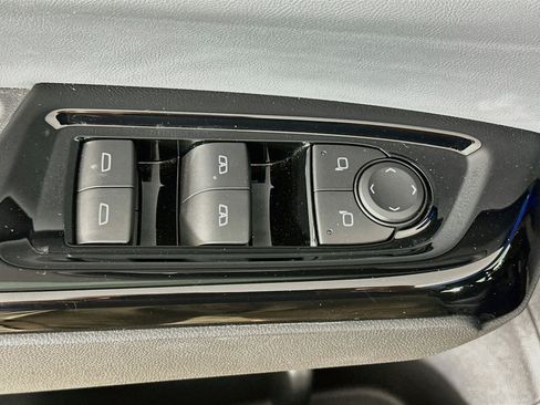 Used 2025 Honda Prologue Touring image 15
