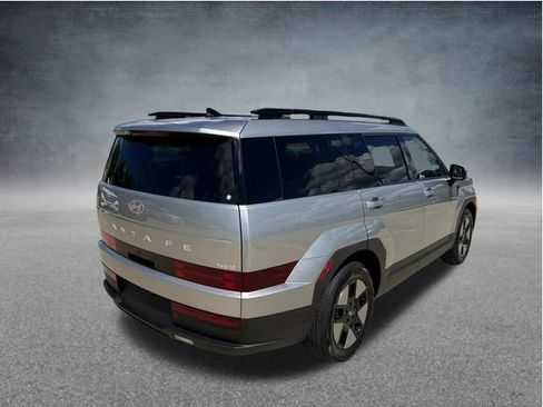 Used 2025 Hyundai Santa Fe SEL FWD image 9