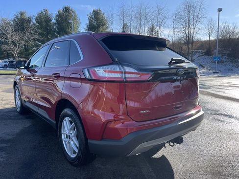 Used 2022 Ford Edge SEL w/ Convenience Package image 5