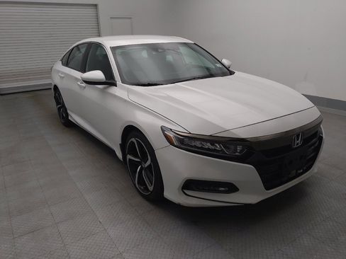 Used 2020 Honda Accord Sport image 13