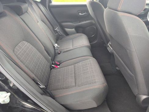 Used 2025 Honda HR-V Sport image 29