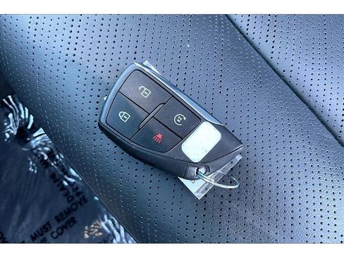 Used 2025 Buick Envision Sport Touring image 32