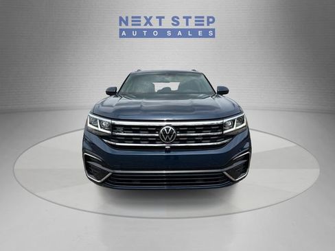Used 2021 Volkswagen Atlas Cross Sport SEL Premium R-Line image 2