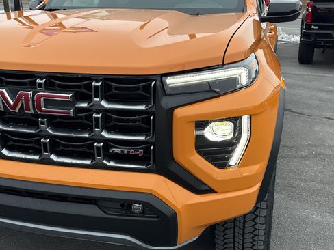 New 2026 GMC Canyon AT4 w/ Nightfall Essentials Package image 9