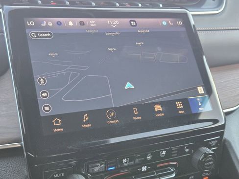 Used 2025 Jeep Grand Cherokee Summit w/ Adv Protech Group IV image 12