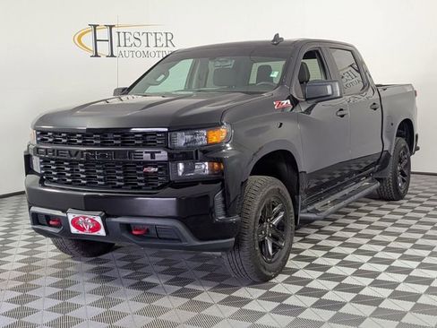 Used 2019 Chevrolet Silverado 1500 Custom Trail Boss w/ Custom Convenience Package image 4