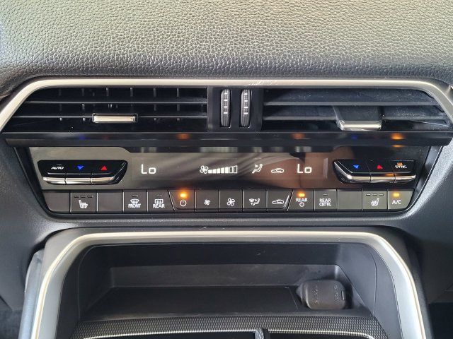 Used 2024 MAZDA CX-90 Plug-In Hybrid w/ Preferred AWD/4WD image 21