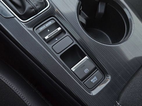 Used 2025 Honda Civic Sport image 19