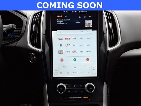 Used 2024 Ford Edge SEL w/ Convenience Package image 14