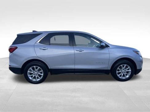 Used 2018 Chevrolet Equinox LT image 10
