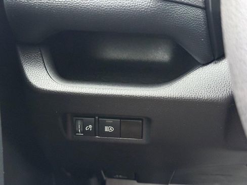 Used 2025 Toyota RAV4 LE image 29