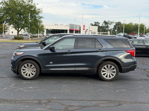 Used 2022 Ford Explorer King Ranch w/ Class IV Trailer Tow Package AWD/4WD image 2