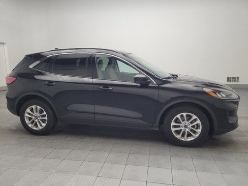 Used 2020 Ford Escape SE FWD image 11