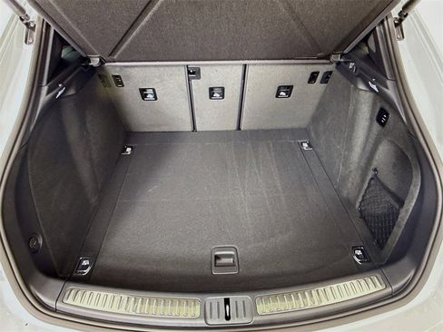 New 2026 Porsche Macan S image 28