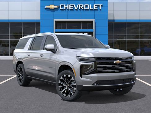 New 2026 Chevrolet Suburban High Country image 7