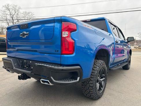 Used 2023 Chevrolet Silverado 1500 LT Trail Boss w/ LPO, Dark Essentials Package image 11