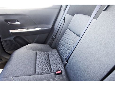 Certified 2025 Nissan Kicks SV FWD image 14